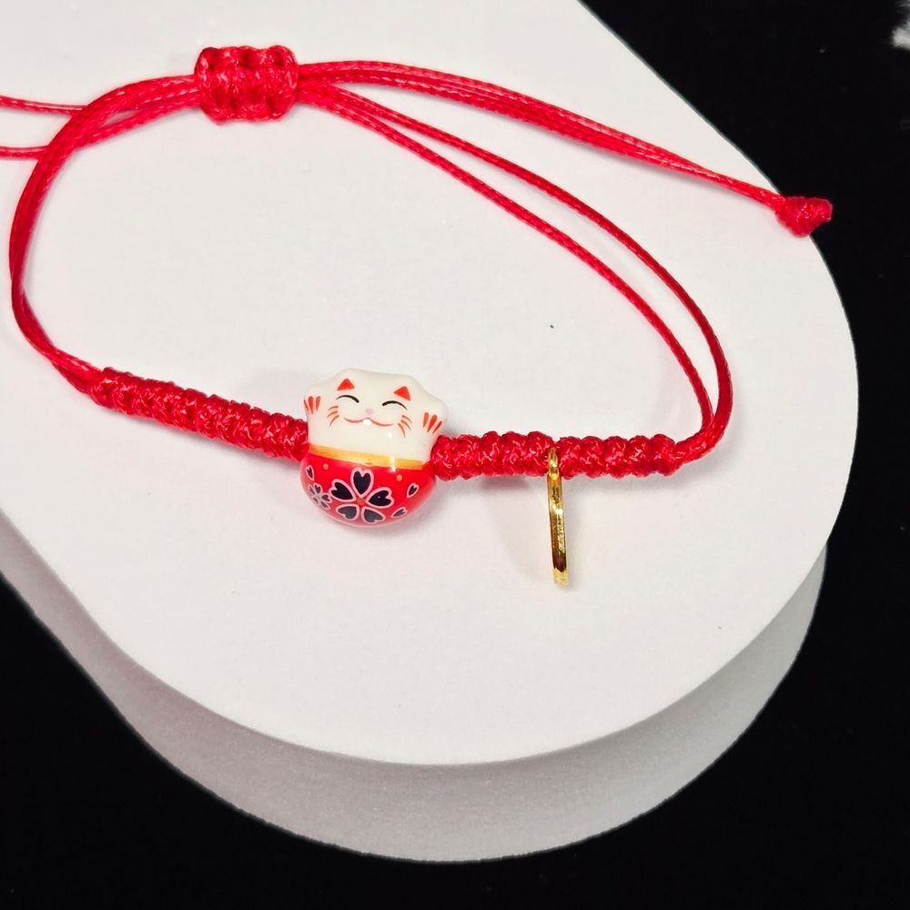 Red String Lucky Waving Cat Bracelet – Gold Charm Chinese New Year Symbols Gift